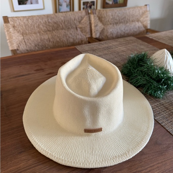 NWT WILL + BEAR Calloway Bone White Straw Felt Fedora
L - Picture 7 of 10